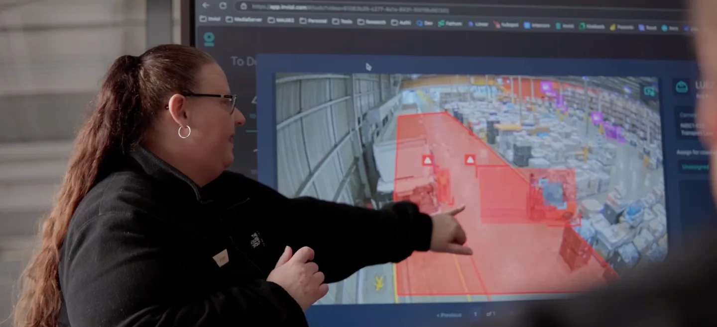 Warehouse Operations Manager uses inviol to coach workplace safety
