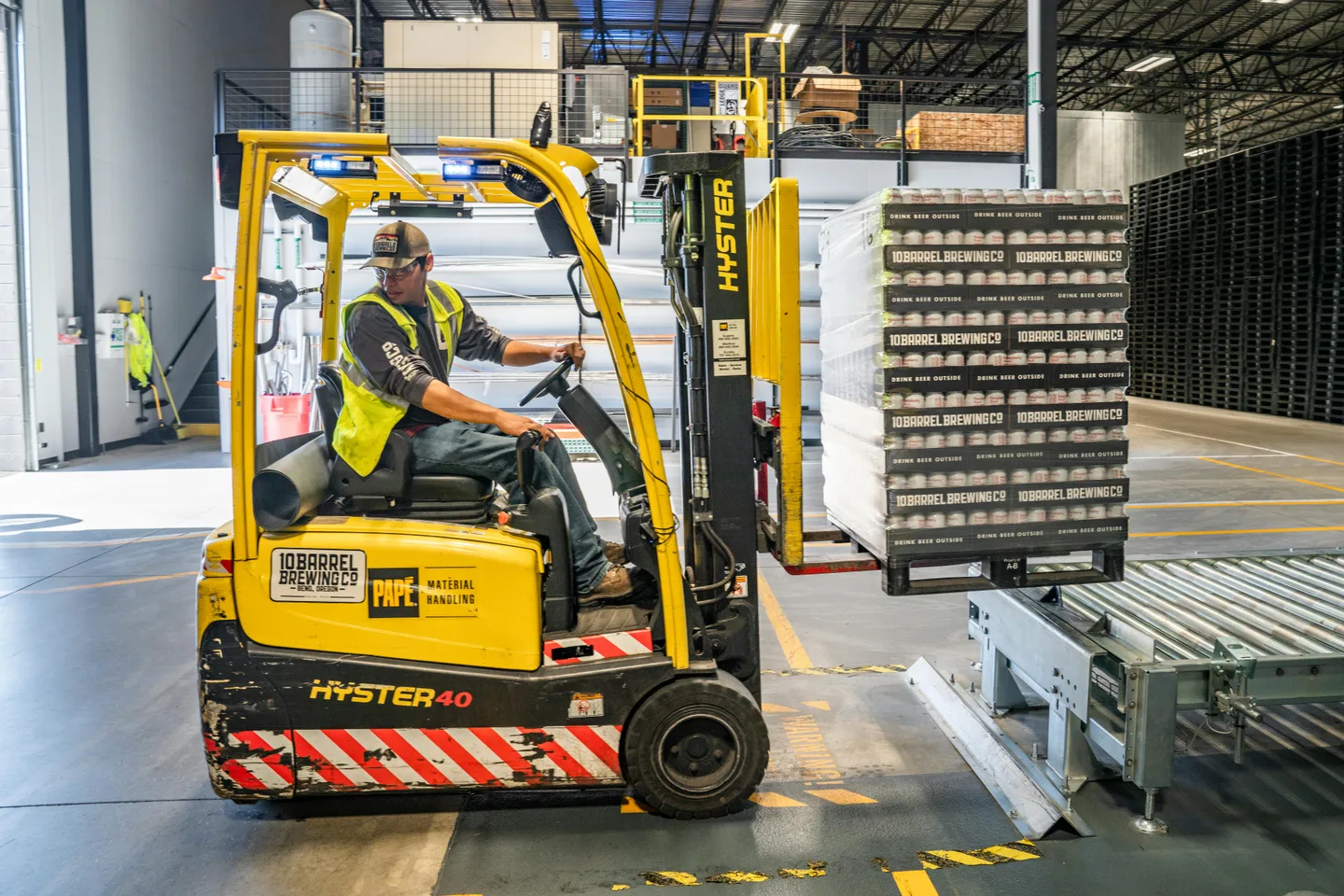 Forklift safety: the complete warehouse guide for 2025