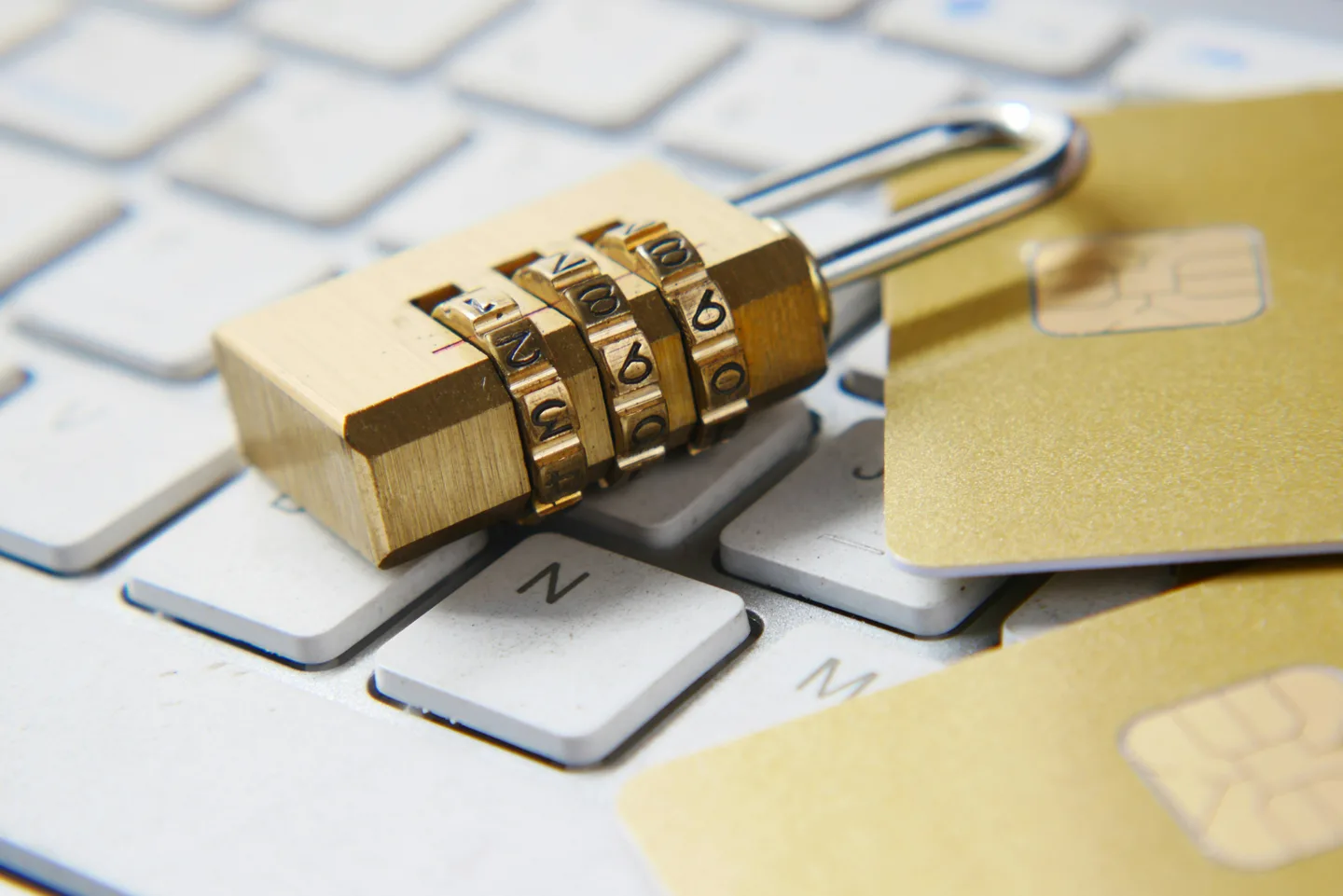 Privacy and AI safety cameras: how to protect worker identities